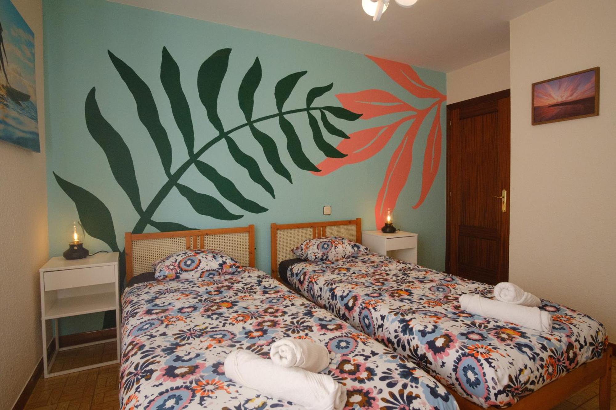 Liquid Surfhouse Hostel Langre  Buitenkant foto