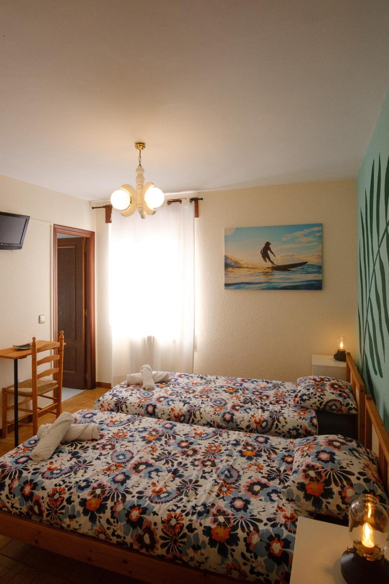 Liquid Surfhouse Hostel Langre  Buitenkant foto